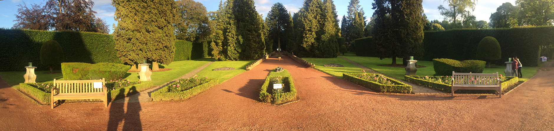 Vanity Fair V6 Motion capture and laser engraving on glass Château de Jehay (B), ”Arts & métaux – trilogie contemporaine” 2016 003